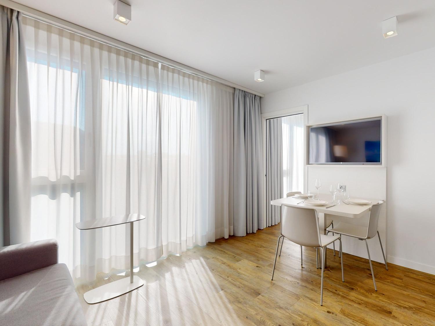 Nonanteneuf Appart Hotel Vevey - Contactless Check-In Luaran gambar
